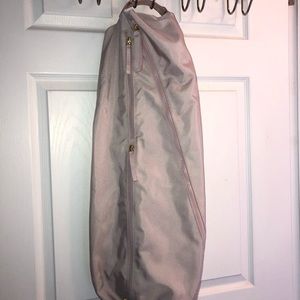 Lululemon yoga bag. Multiple pockets. Like new.